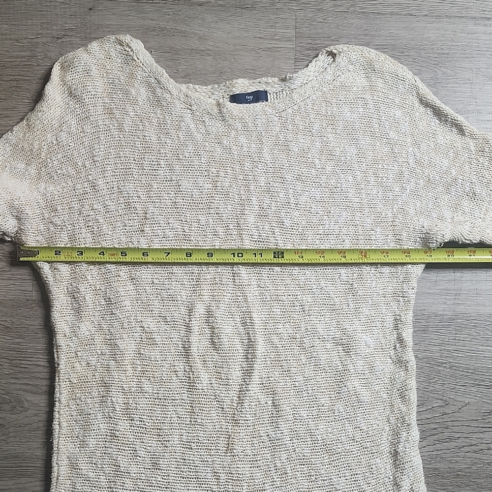 GAP Beige Knit Pullover - Picture 4 of 7